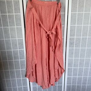 Rip Curl High Slit wide leg pants, peach & white polka dot, Large.